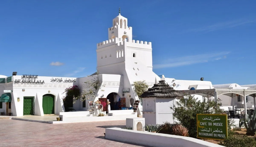 Les maisons blanches de Djerba : entre tradition et beauté intemporelle